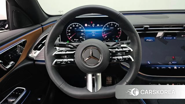 Mercedes-Benz E-Class W214 2025 Белый из Кореи, фото 6