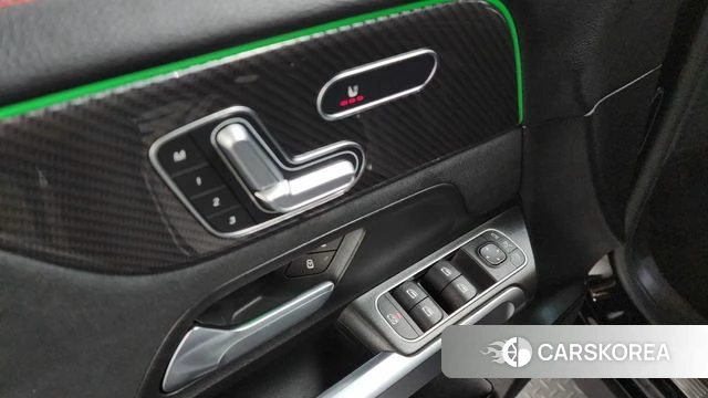 Mercedes-Benz GLB-Class X247 2021 Черный из Кореи, фото 6