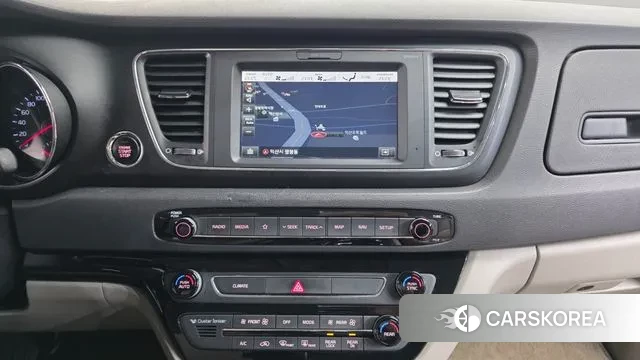 Kia The New Carnival 2018 Белый из Кореи, фото 6