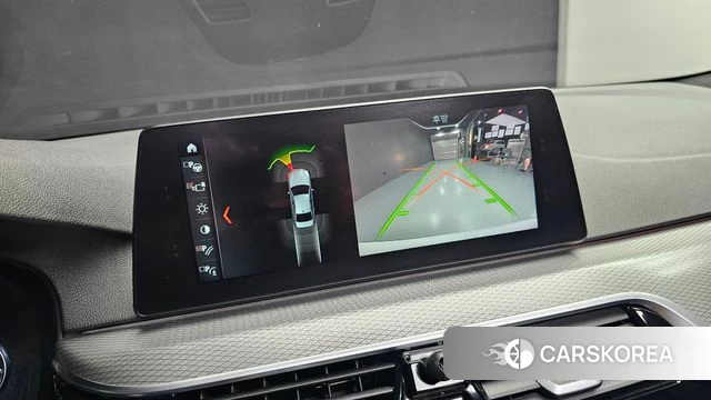 BMW 5 Series (G30) 2018 Белый из Кореи, фото 6