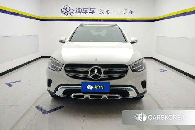 Mercedes-Benz GLC 2021 Белый из Китая, фото 6