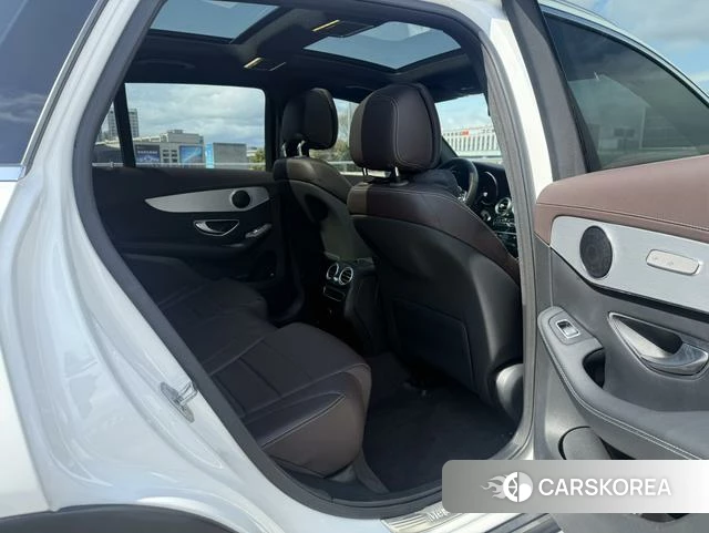Mercedes-Benz GLC 2022 Белый из Китая, фото 6