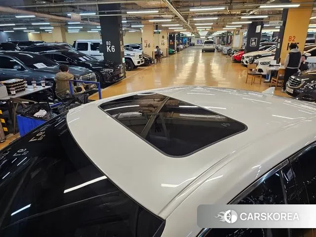 Lexus ES300h 7th generation 2025 Белый из Кореи, фото 6