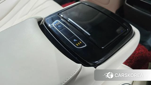 Genesis Electrified G80 (RG3) 2022 Белый из Кореи, фото 6