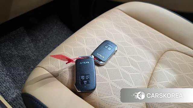 Kia Carnival 4th generation 2022 Черный из Кореи, фото 6