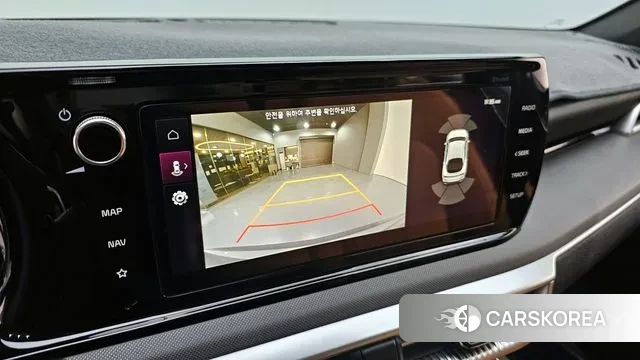 Kia K5 3rd generation 2023 Серебряный из Кореи, фото 6