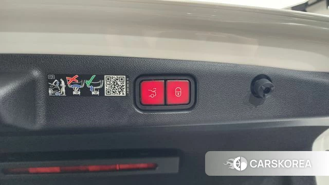 Mercedes-Benz E-Class W214 2026 Белый из Кореи, фото 6