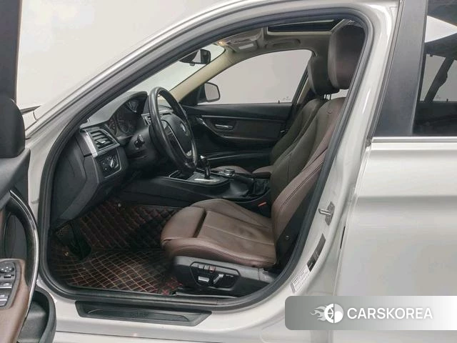 BMW 3 series 2019 Белый из Китая, фото 6