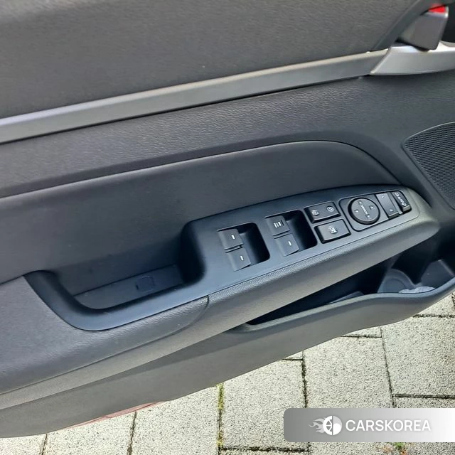 Hyundai Avante AD 2018 Серебряный из Кореи, фото 6