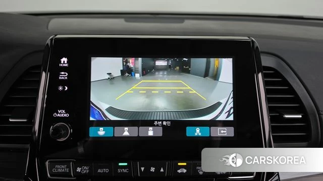 Honda Odyssey 2023 Белый из Кореи, фото 6
