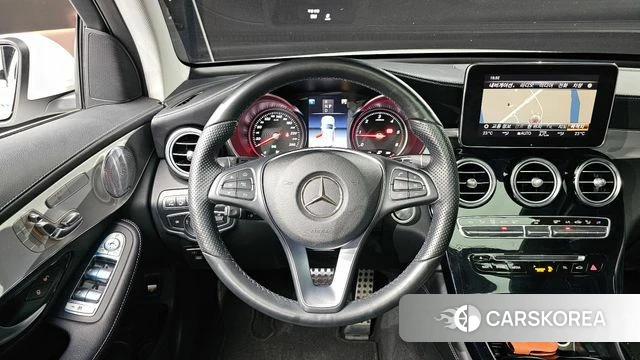 Mercedes-Benz GLC-Class X253 2018 Белый из Кореи, фото 6