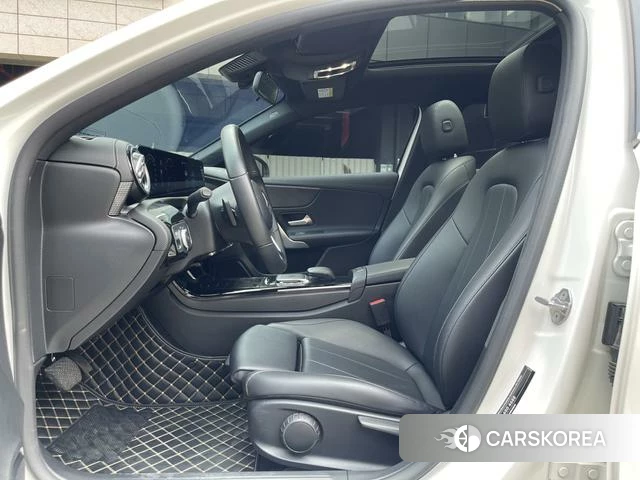 Mercedes-Benz Class A 2022 Белый из Китая, фото 6