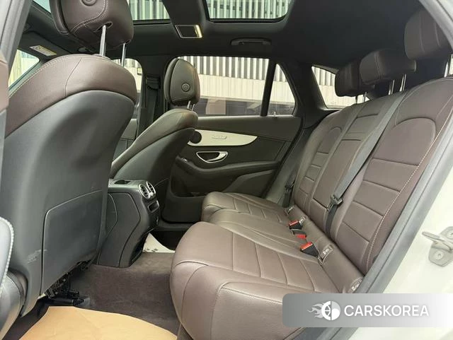 Mercedes-Benz GLC 2023 Белый из Китая, фото 6