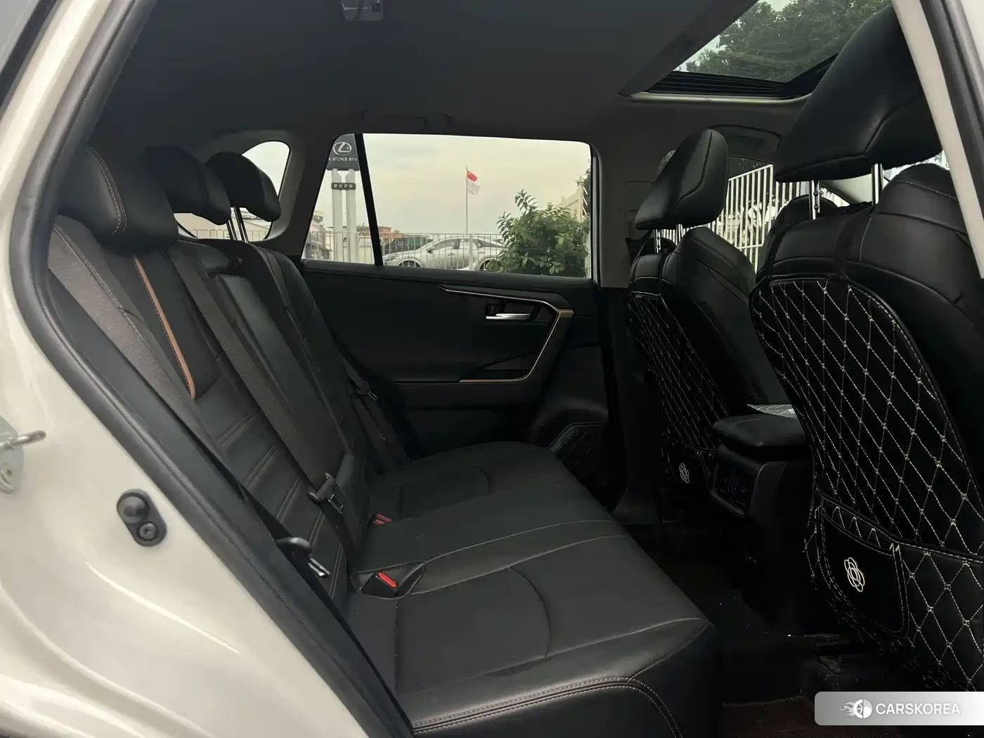 Toyota Wildlander 2022 Белый из Китая, фото 6