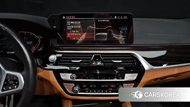 BMW 5 Series (G30) 2022 Черный из Кореи, фото 6