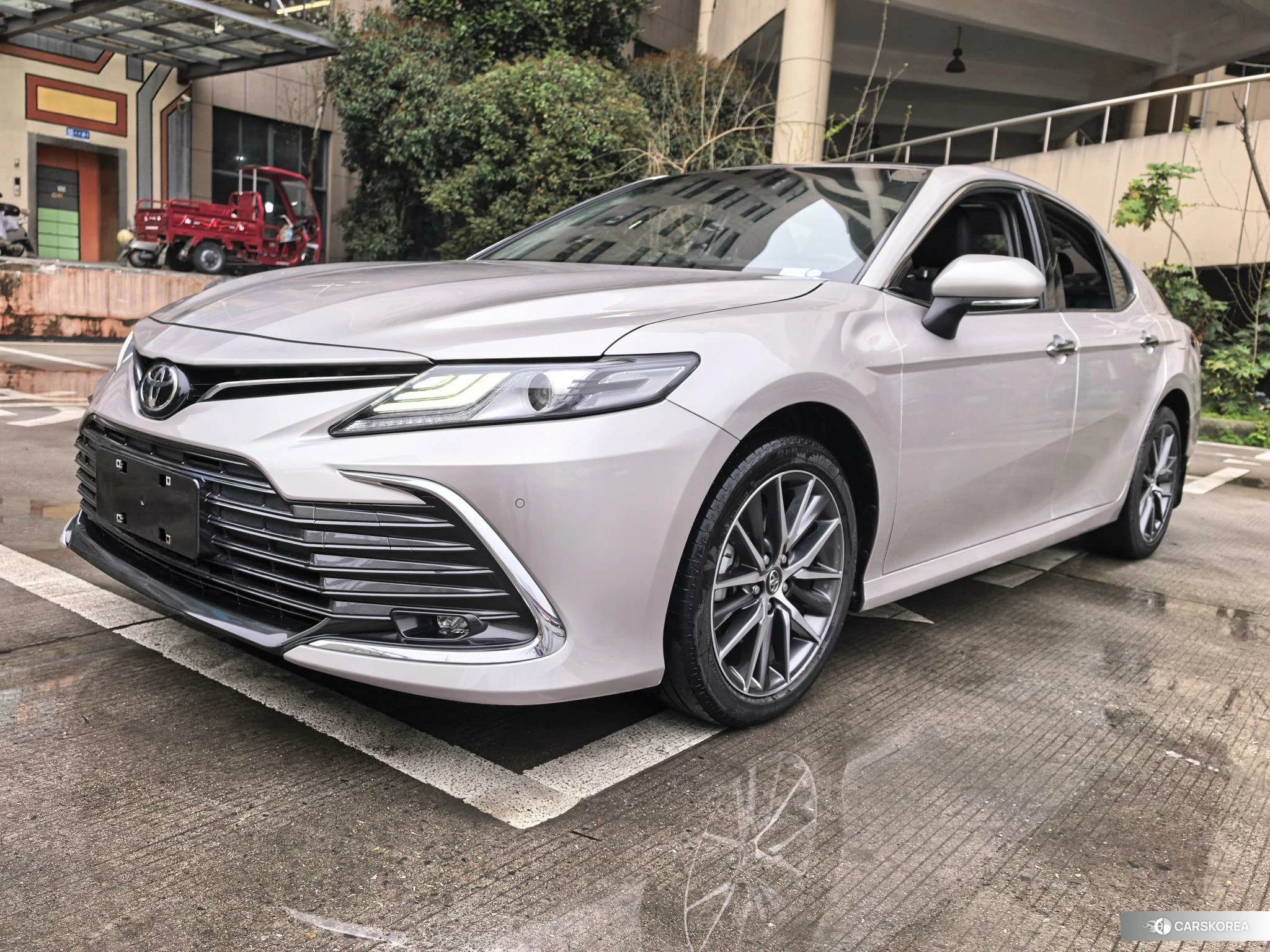 Toyota Camry 2021 Шампань из Китая, фото 6
