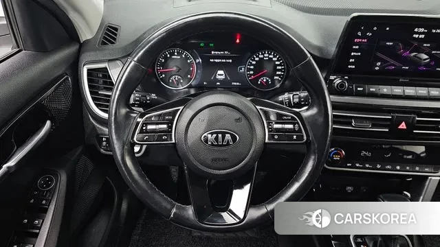 Kia Seltos 2019 Белый из Кореи, фото 6