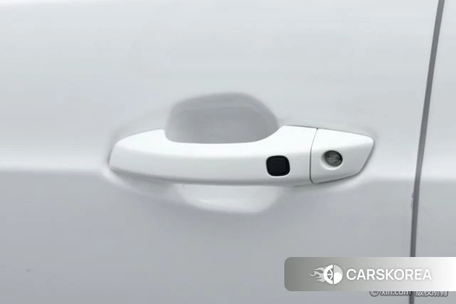 BYD Qin 2020 Белый из Китая, фото 6
