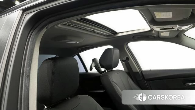 BMW 3 Series (F30) 2018 Белый из Кореи, фото 6