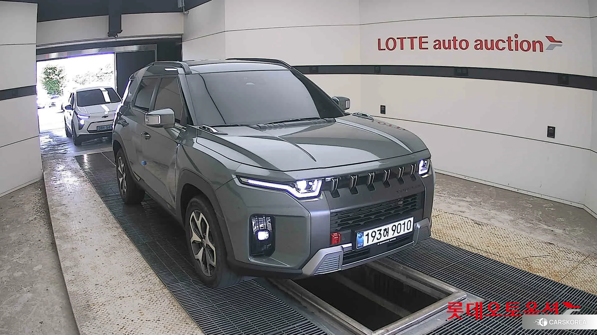 SsangYong Torres 2023 Forest Green из Кореи, фото 6