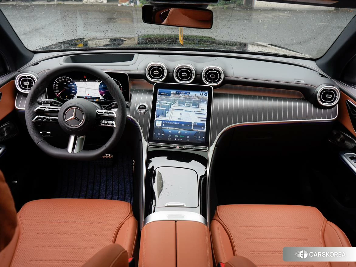 Mercedes-Benz GLC 2023 Черный из Китая, фото 6