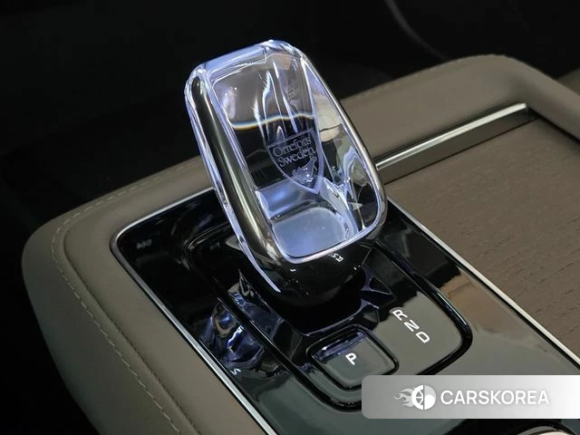 Volvo XC90 second Generation 2026 Черный из Кореи, фото 6
