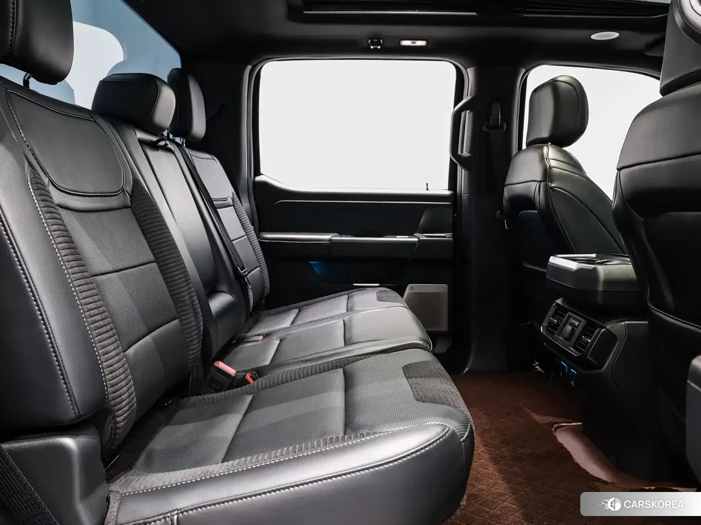 Ford F-150 2024 Черный из Китая, фото 6