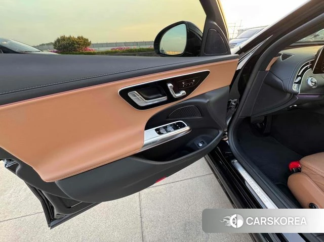 Mercedes-Benz E-Class W214 2025 Черный из Кореи, фото 6