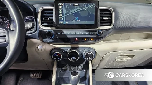 Hyundai Venue 2019 Синий из Кореи, фото 6