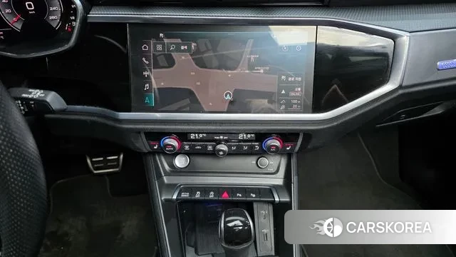 Audi Q3 (F3) 2020 Белый из Кореи, фото 6