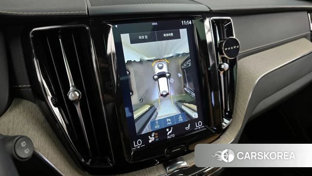 Volvo XC60 second Generation 2018 Белый из Кореи, фото 6