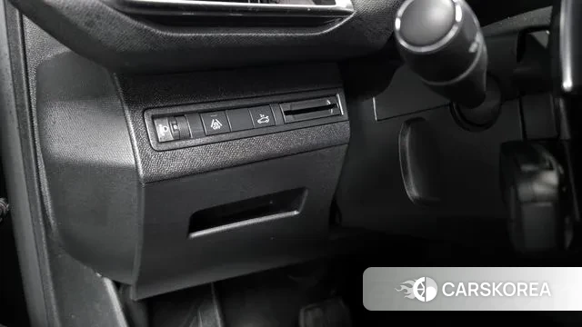 Peugeot 5008 second generation 2024 Черный из Кореи, фото 6