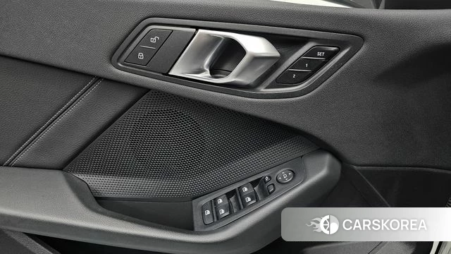 BMW 1 Series (F40) 2021 Белый из Кореи, фото 6