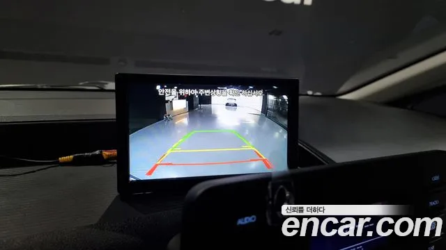 Hyundai Staria 2022 Белый из Кореи, фото 6