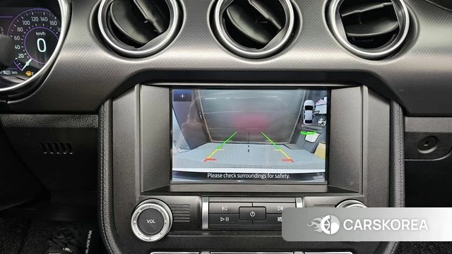 Ford Mustang 2022 Белый из Кореи, фото 6