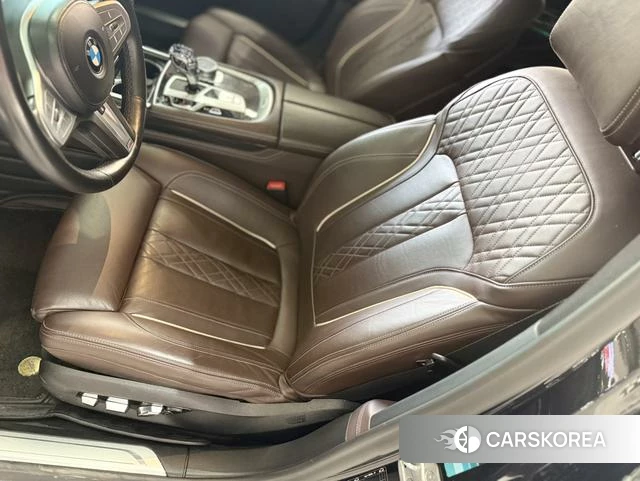BMW 7 series 2021 Черный из Китая, фото 6
