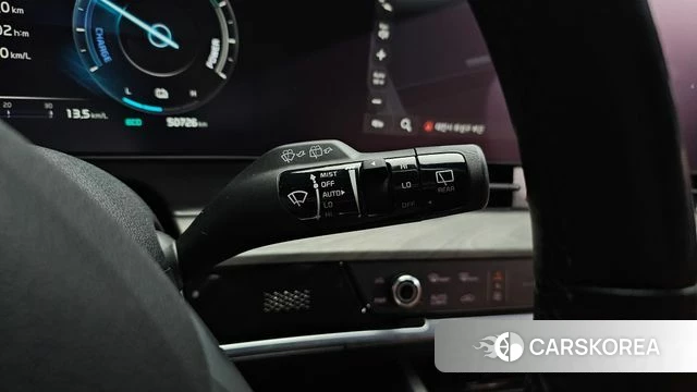 Kia Sportage 5th Generation Hybrid 2024 Белый из Кореи, фото 6