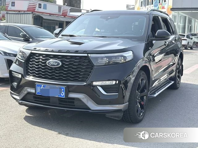 Ford Explorer 2021 Черный из Китая, фото 6