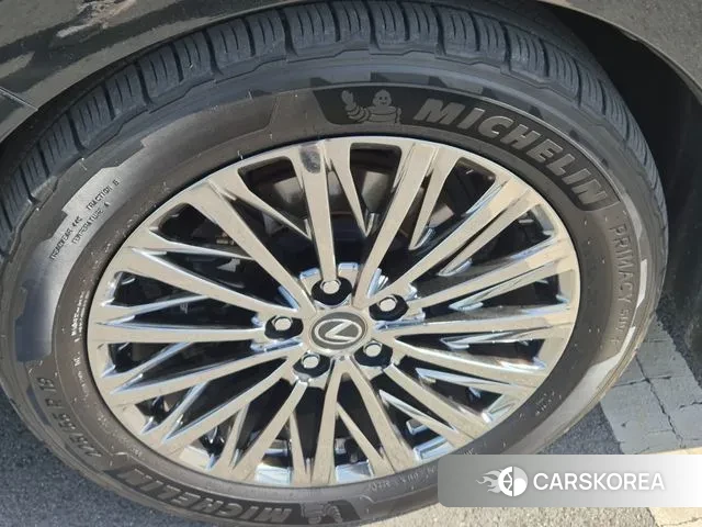 Lexus LM Second Generation 2024 Черный из Кореи, фото 6