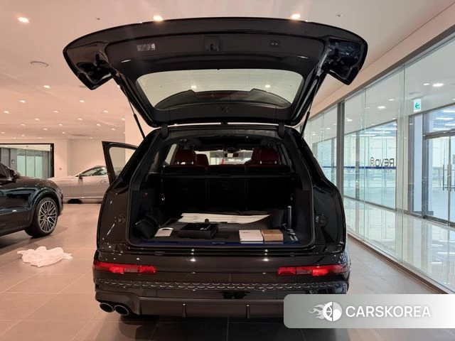 Audi SQ7 (4M) 2026 Серый из Кореи, фото 6