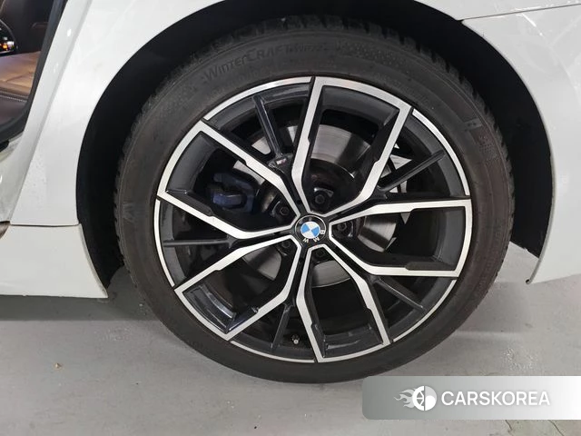 BMW 5 Series (G30) 2022 Белый из Кореи, фото 6