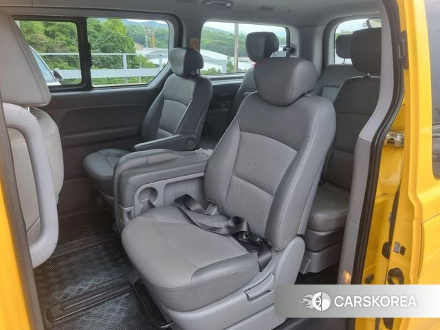 Hyundai The New Grand Starex 2018 Желтый из Кореи, фото 6