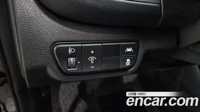 Kia Seltos 2022 Черный из Кореи, фото 6