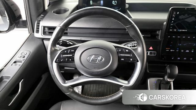 Hyundai Staria 2023 Серебряный из Кореи, фото 6