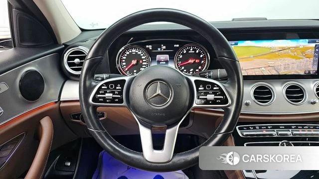 Mercedes-Benz E-Class W213 2018 Белый из Кореи, фото 6