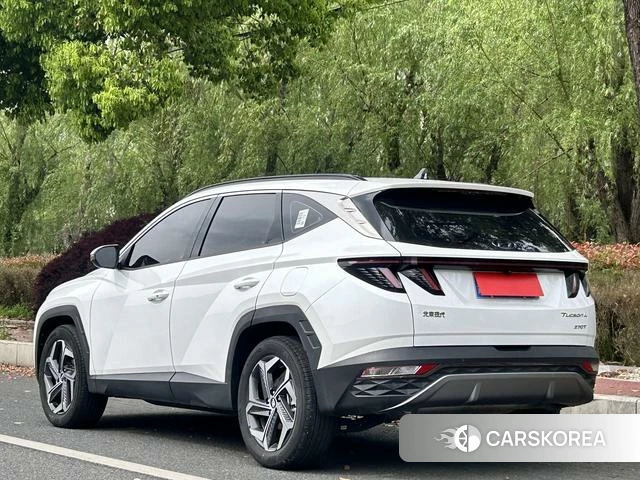 Hyundai Tucson 2023 Белый из Китая, фото 6