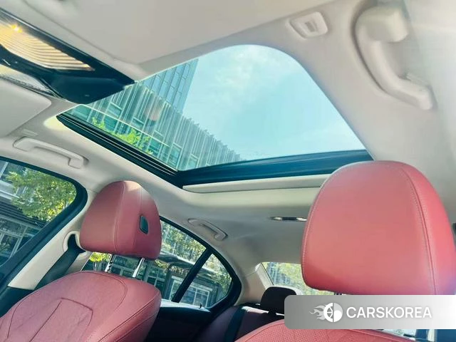 BMW 3 series 2023 Черный из Китая, фото 6