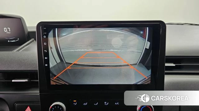 Hyundai Staria 2022 Серебряный из Кореи, фото 6