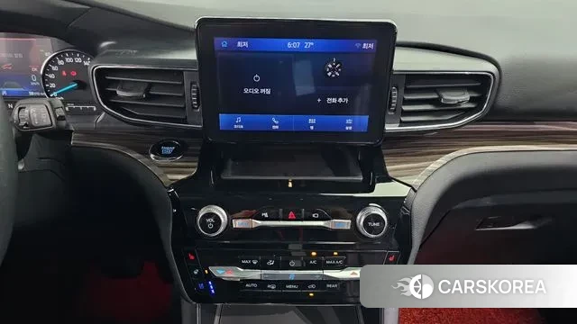 Ford Explorer 6th Generation 2023 Белый из Кореи, фото 6