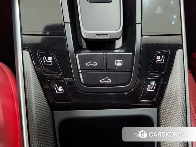 Porsche 911(992) id 2884903 из Кореи 6